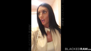 August Ames muffját néger hapsi dugja
