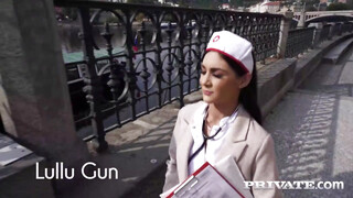 Private - Lullu Gun durván análba tolva