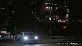 BlackedRaw - Avery Christy csoki csávóval dug