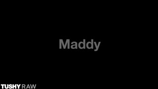 TUSHYRAW - Maddy May popója jól megdugva