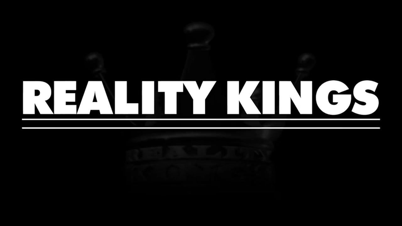 Reality Kings - Serena Santos a perverz kolumbiai milf