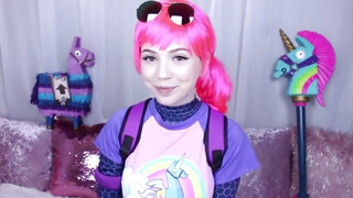 Fortnite cosplayes picsa cidázza a műfaszokat