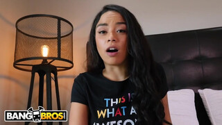BANGBROS - Maya Bijou a ribanca öccsével szexel
