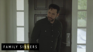 Family Sinners - Scarlit Scandal a tüzes kolumbiai