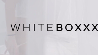 WhiteBoxxx - Silvia Dellai a dögös cseh bige