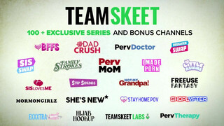 TeamSkeet - amatőr kerek szemű kiscsaj élvezi a baszást