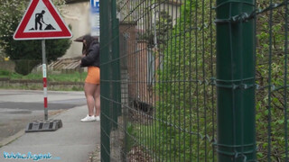 Public Agent - Csöcsös latin amerikai kisasszony felszedve