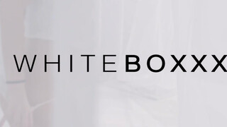 WhiteBoxxx - Leanne Lace a szexy cseh tini nőci