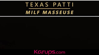 Texas Patti tini manussal szexel