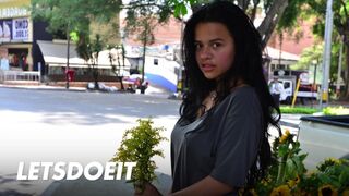 Aranyos néger milf selena gomez mélyen dugva latina muffban